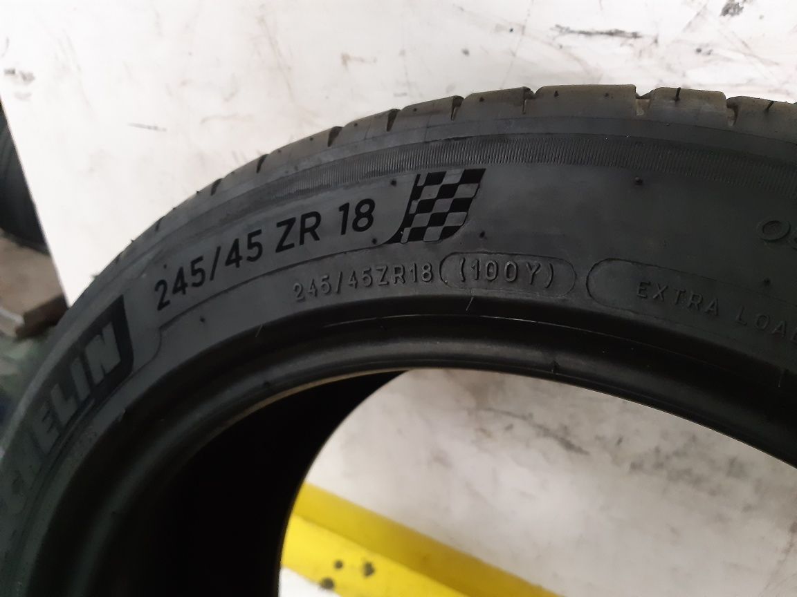 245/45/18 1×Michelin vara 100y dot 1020   4,64mm