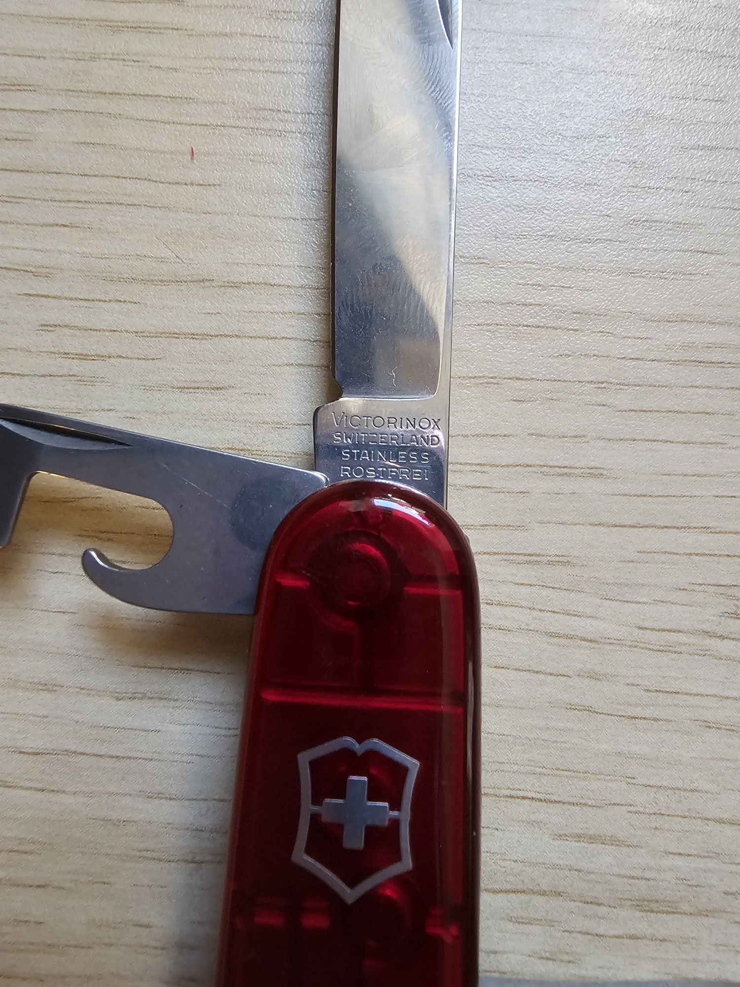 Bricege Victorinox