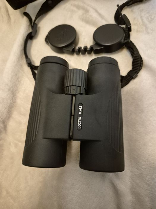 Binoclu Docter 8x42
