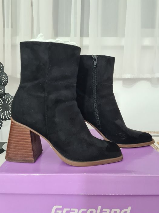 Botine negre Ccc
