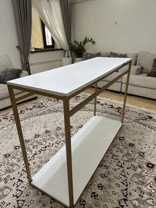 Стеллаж для бутика