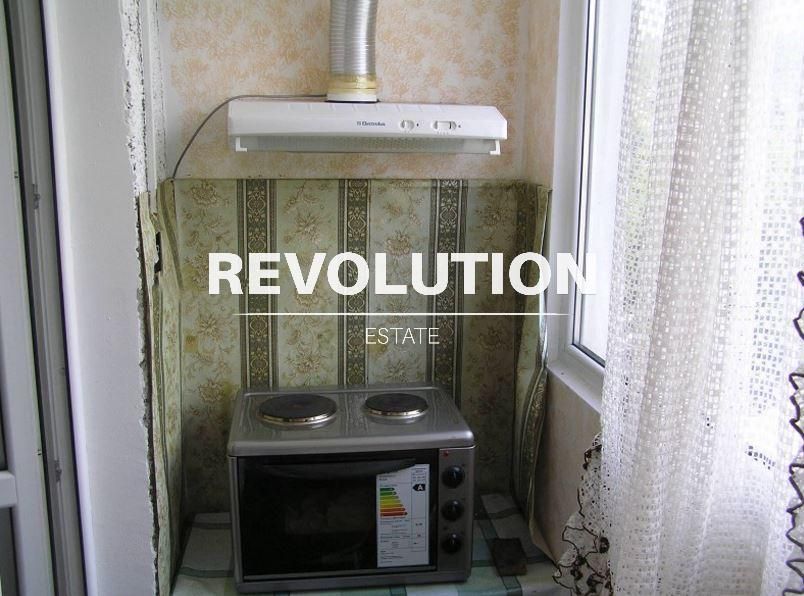 Продава се Тристаен апартамент в Варна, Левски - 83 кв.м за 1808 €/кв.м - Снимка #6