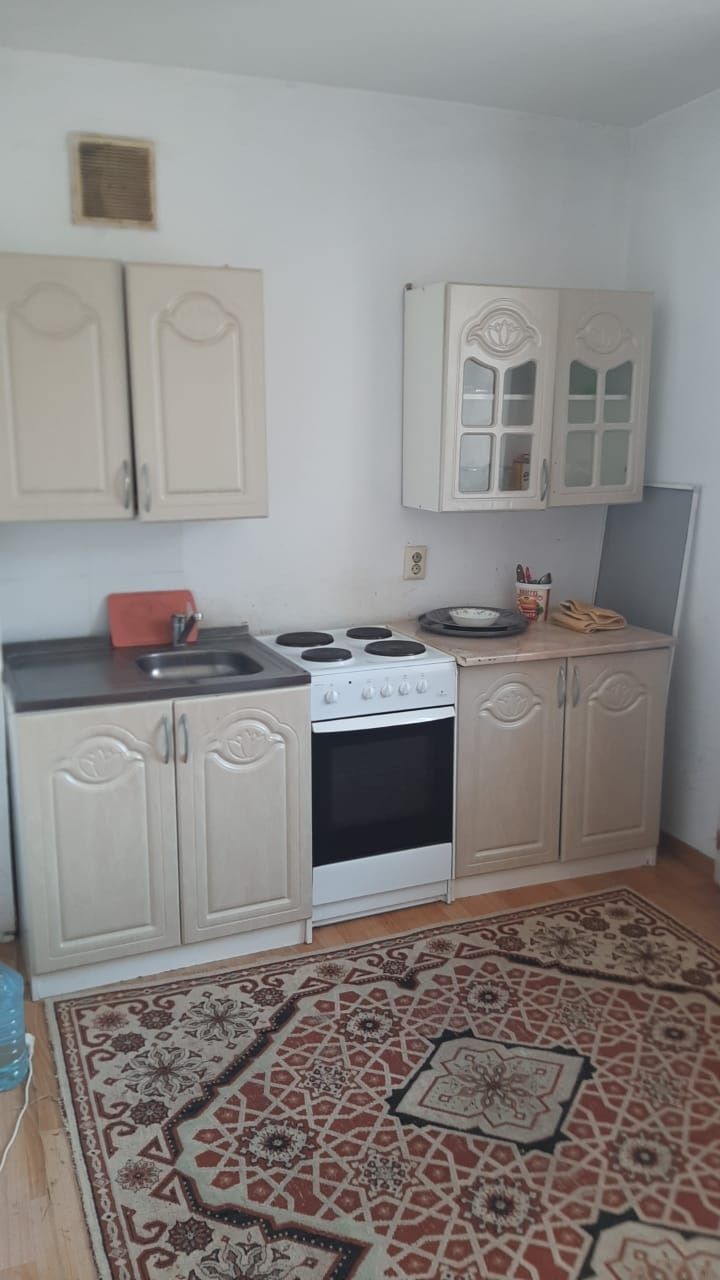 Сдается 2 комн квартира