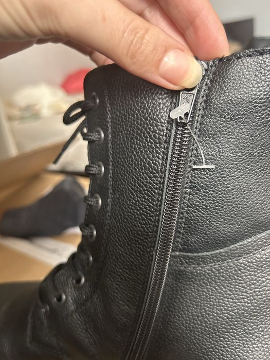 Bicanci noi, Rieker, 26 cm