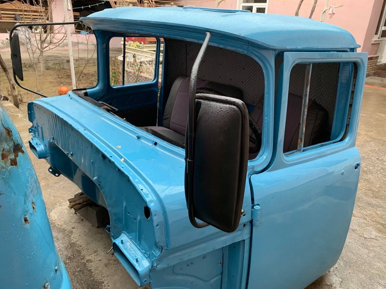 Zil 130 kabina tayyor