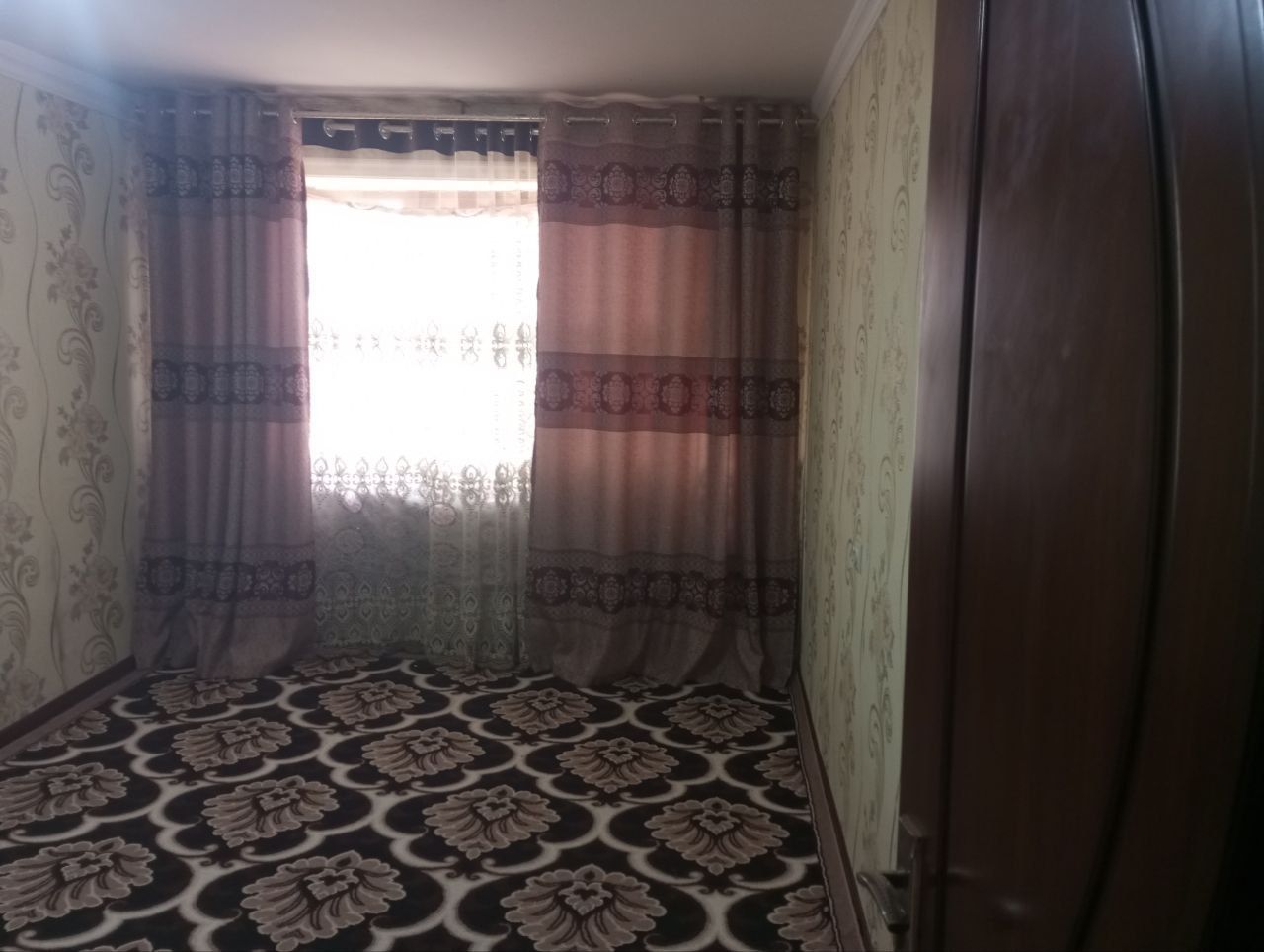 Uy ijaraga beramiz tozza va ozoda tutish sharti bn