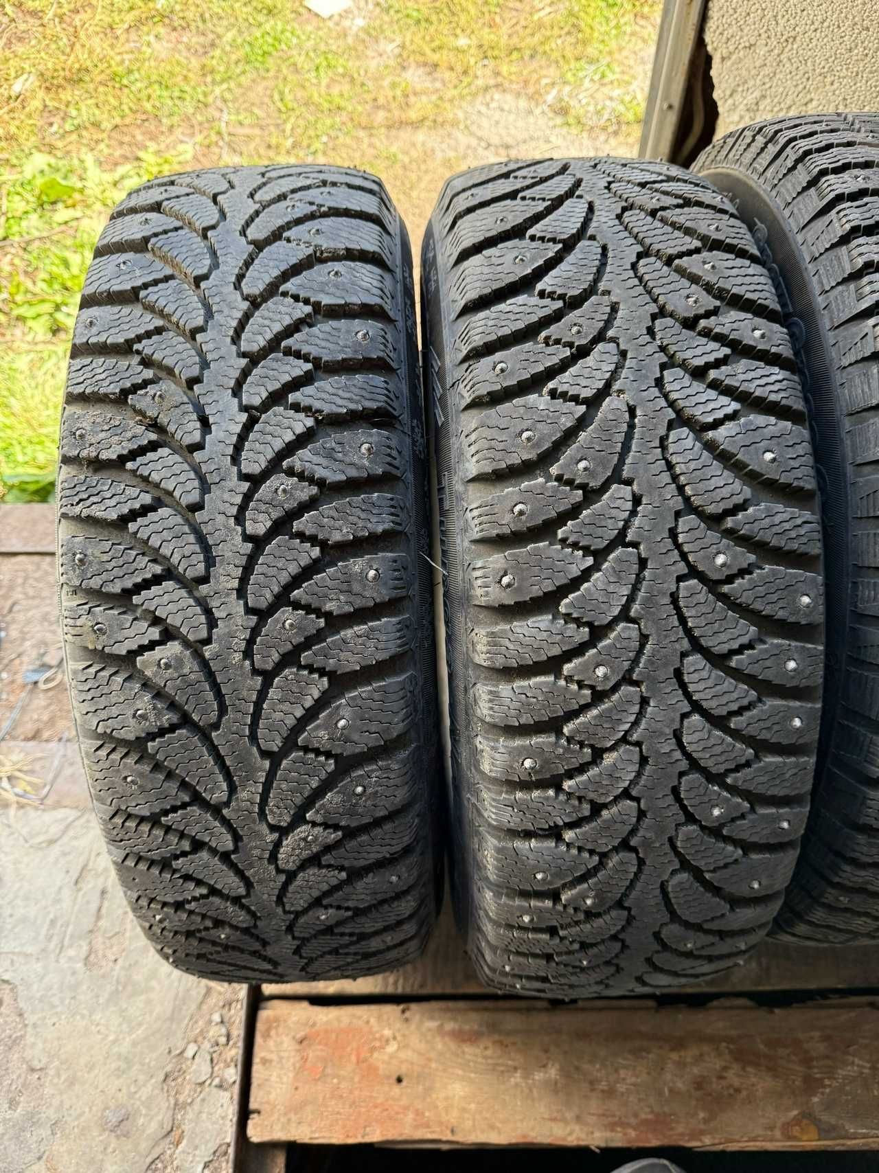 195/65R15 Зимние шины