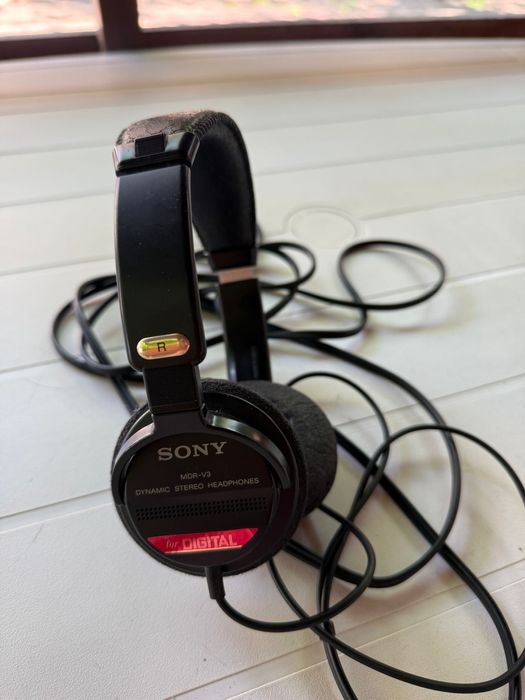 Casti sony MDR-V3