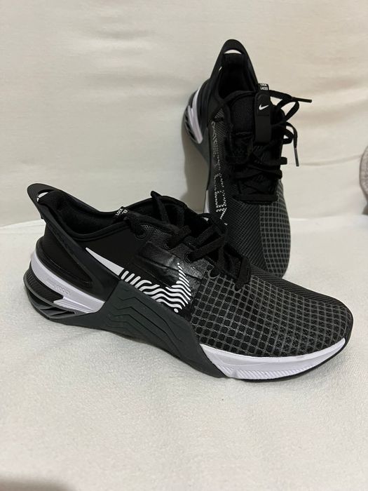 Adidasi Nike originali
