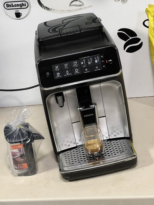 Кафемашина кафе автомат Philips EP3246 с гаранция