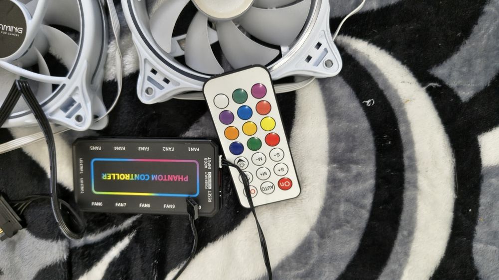Kit cooler cu 7 ventilatoare rgb