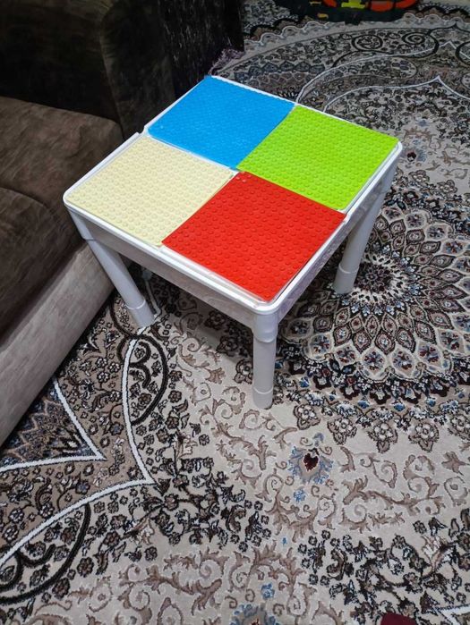 Продается ковер б/у размер 5*2,5м