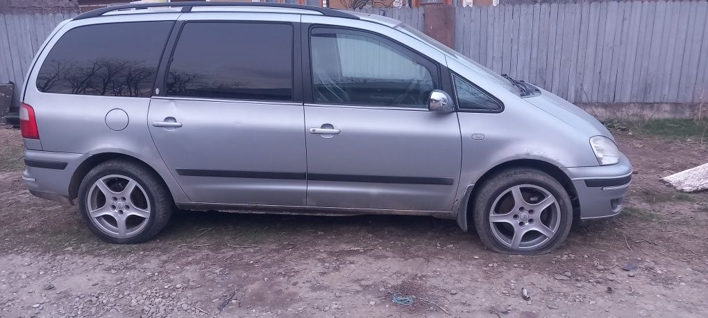 Ford galaxy 1 9 tdi dezmembrez