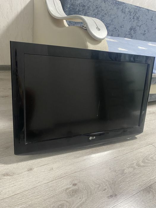 Продается Телевизор LG