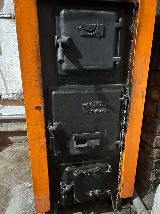 Vând Centrală termică pe lemn 41 kw  defectă
