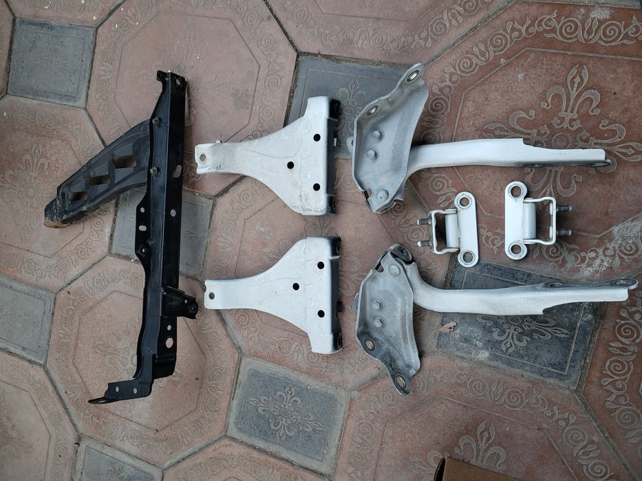 Капот, коылья, крышка багажа, задние форточки, передний бампер