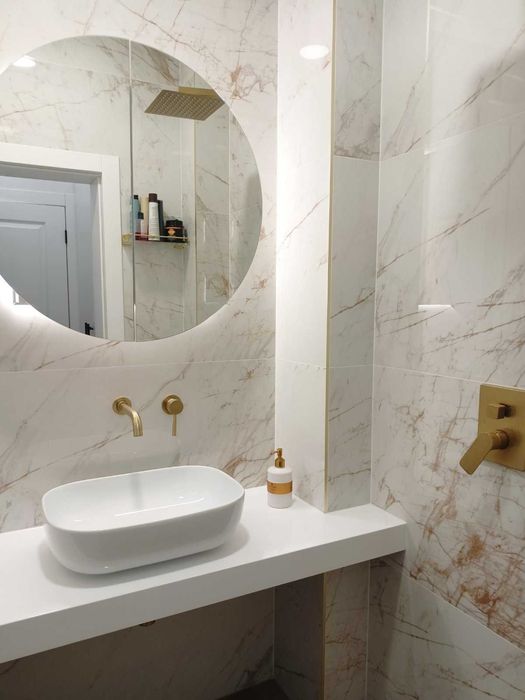 Продава се Тристаен апартамент в Варна, Левски - 100 кв.м за 2400 €/кв.м - Снимка #17