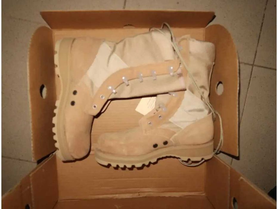 Bocanci militari Altama