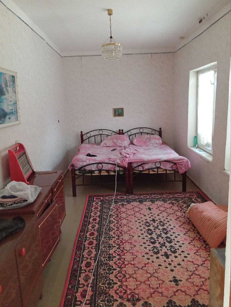 Продается  двухэтажный дом  на 12 сотках