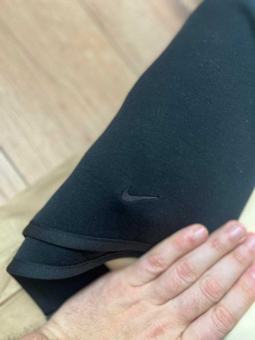 100% Оригинален Екип Nike Tech Fleece Комплект в размер ХЛ