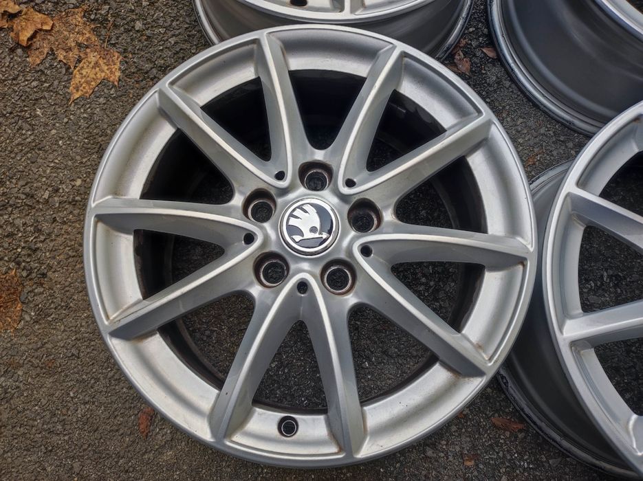 VW/ Фолксваген; Шкода/Skoda 16 цола 5х112 - 4бр. Лети джанти