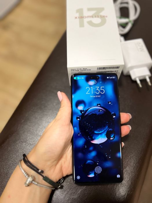 Xiaomi 13 lite като нов