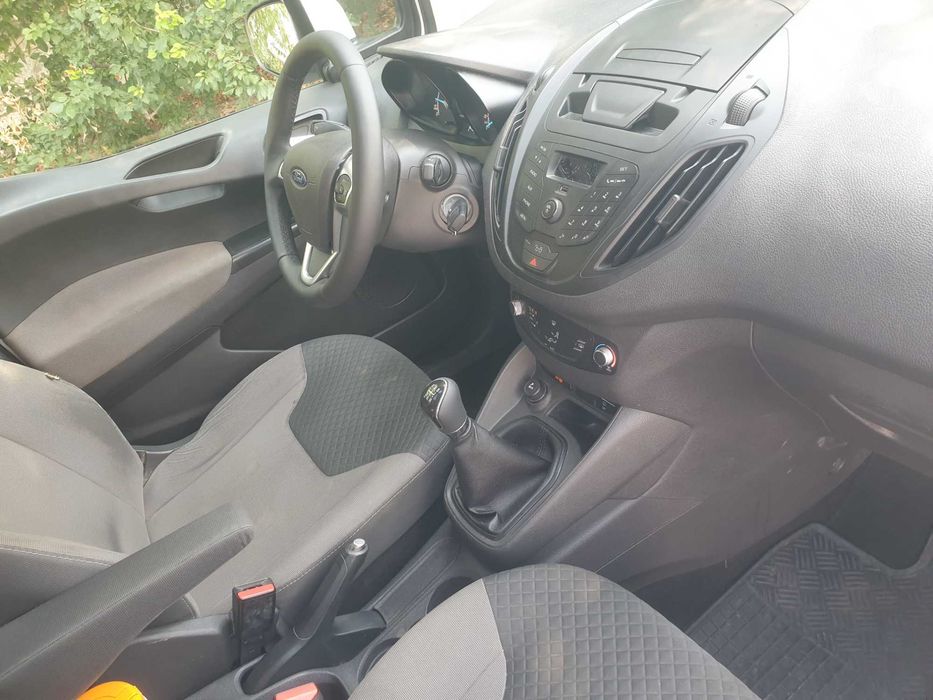 Ford Tourneo 2015- consum mic- urgent! ROG FARA MESAJE Rog fara mesaje
