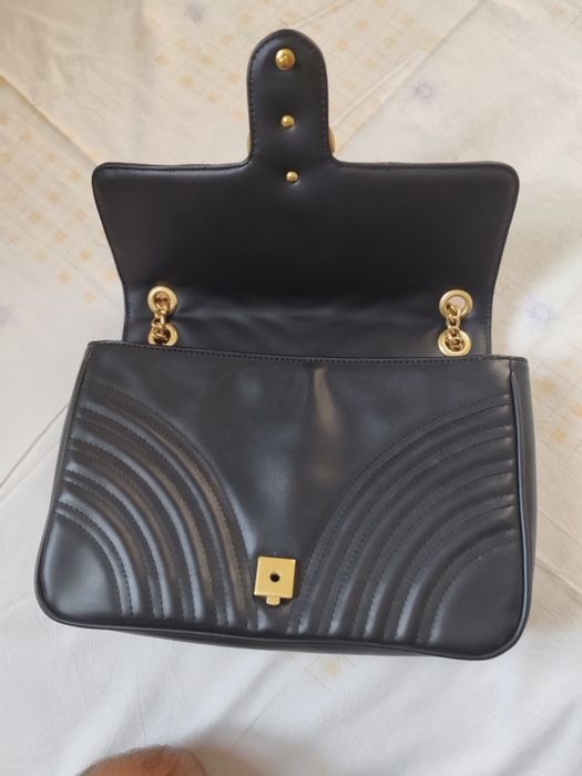 Geanta Gucci originală, în perfectă stare, că nouă, fără niciun defect