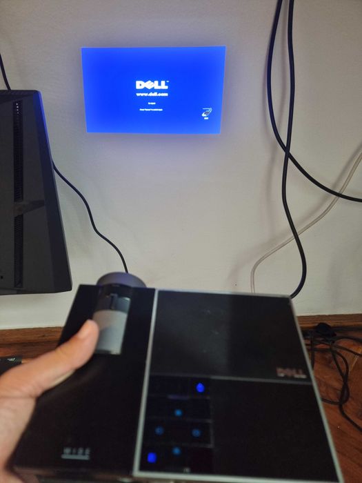 proiector dell m410hd cu defect se supraincalzeste