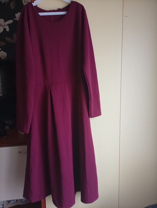 Дамски      рокли