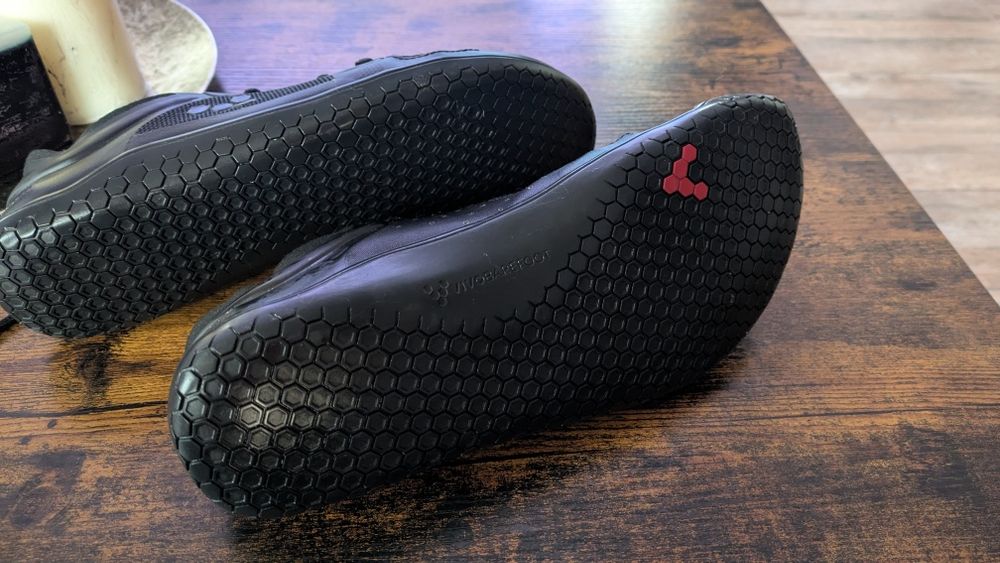 Vivobarefoot primus lite 3