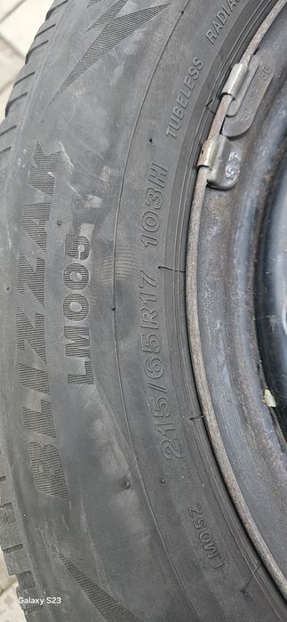 Anvelope Iarna Bridgestone 215 65 17