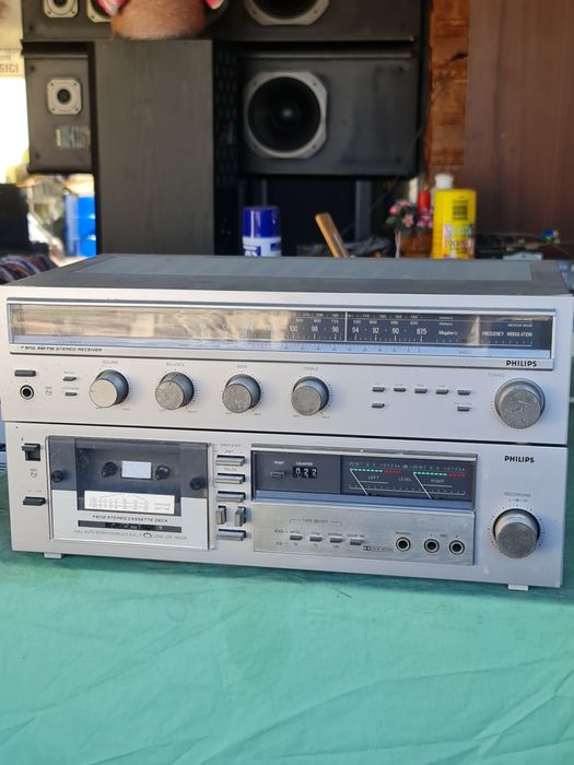 Amplituner + deck Philips.
