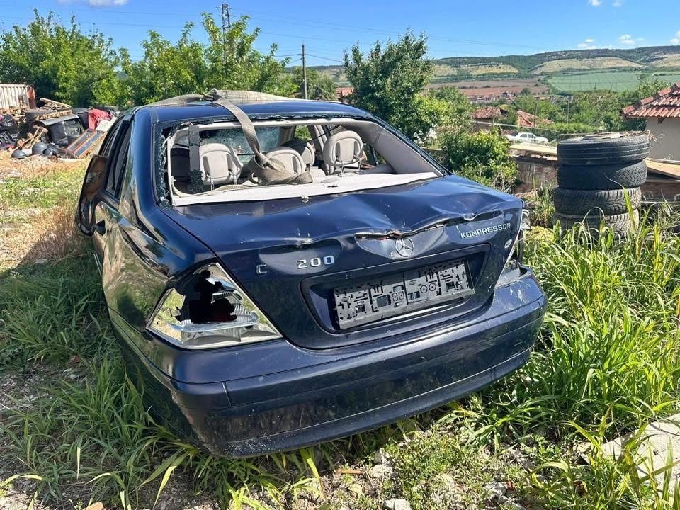 На части Mercedes C200 w203 kompressor газов инж наличен