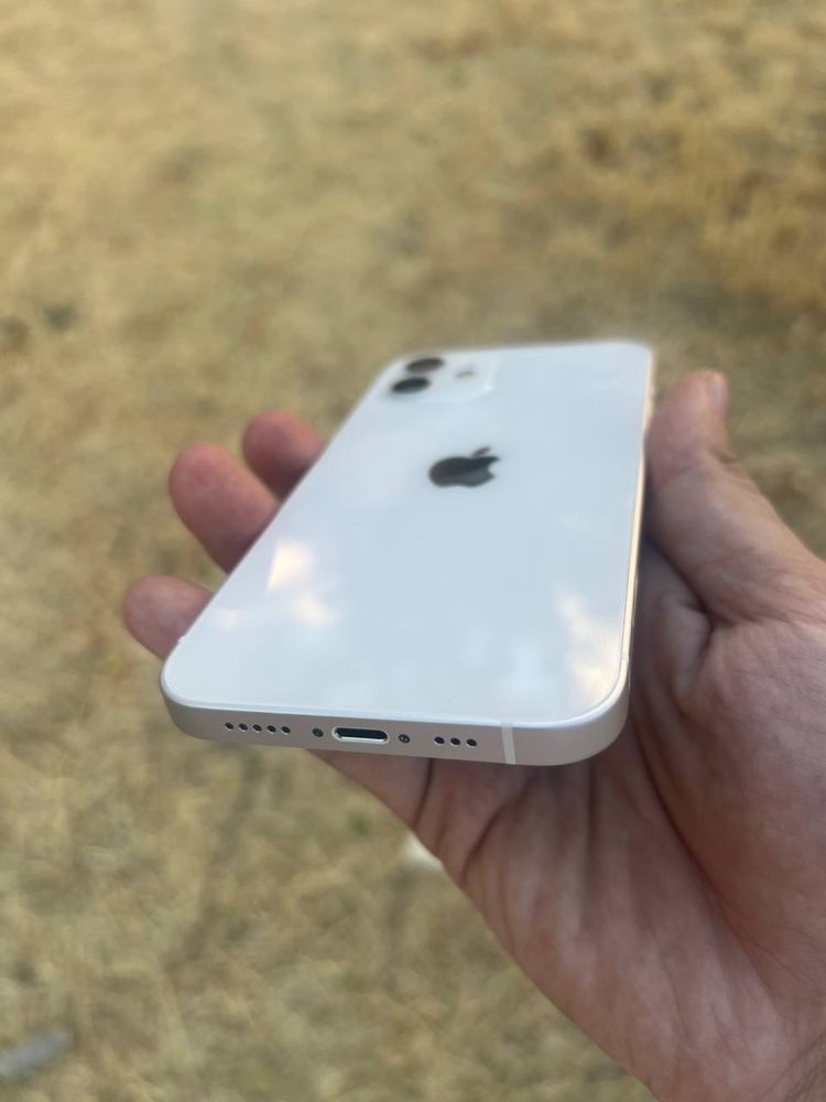 Iphone 12 128 продам или обменяю