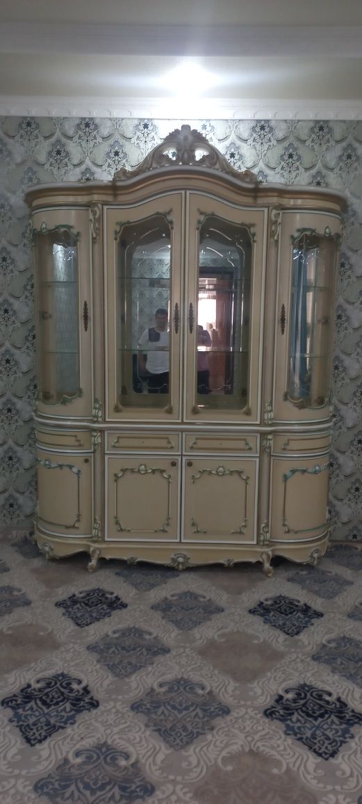 Мебель, Гостинная стенка