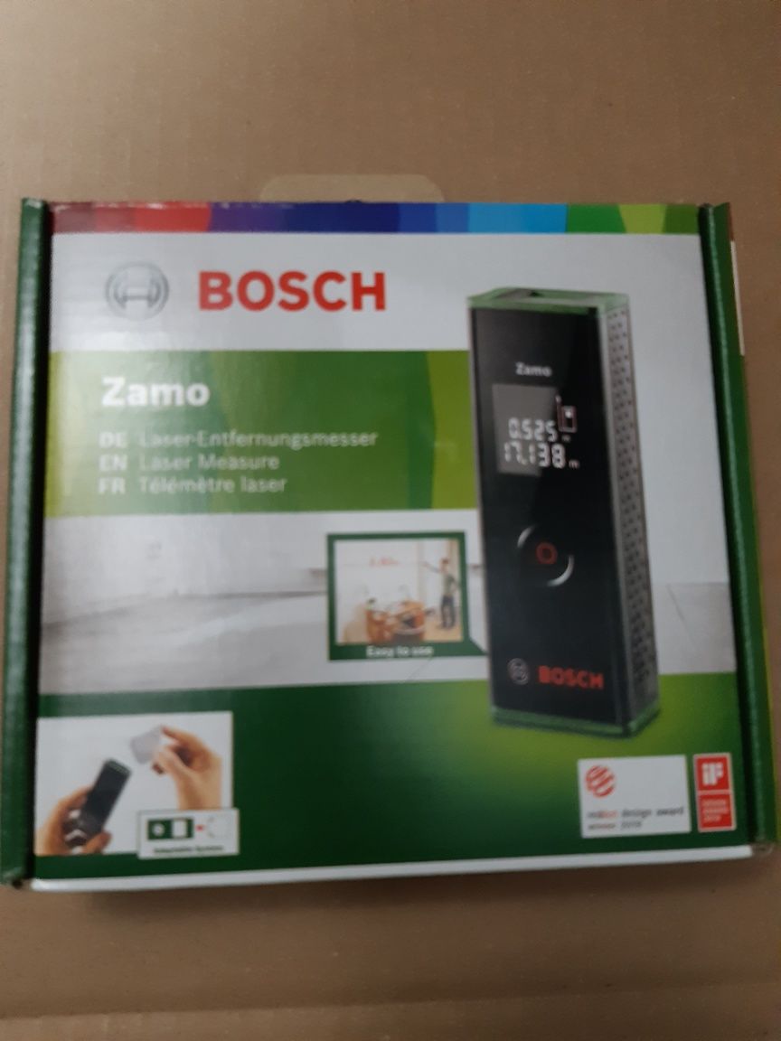 Telemetru cu display Bosch Zamo III