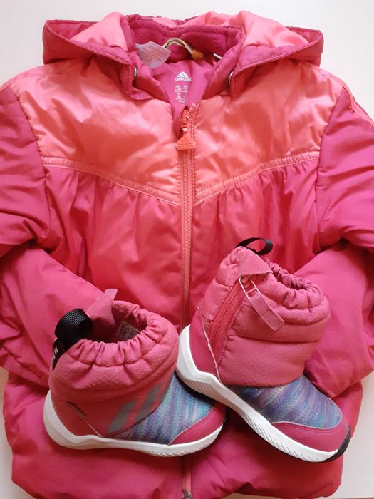 Яке 2/3 години и ботуши 22 Adidas