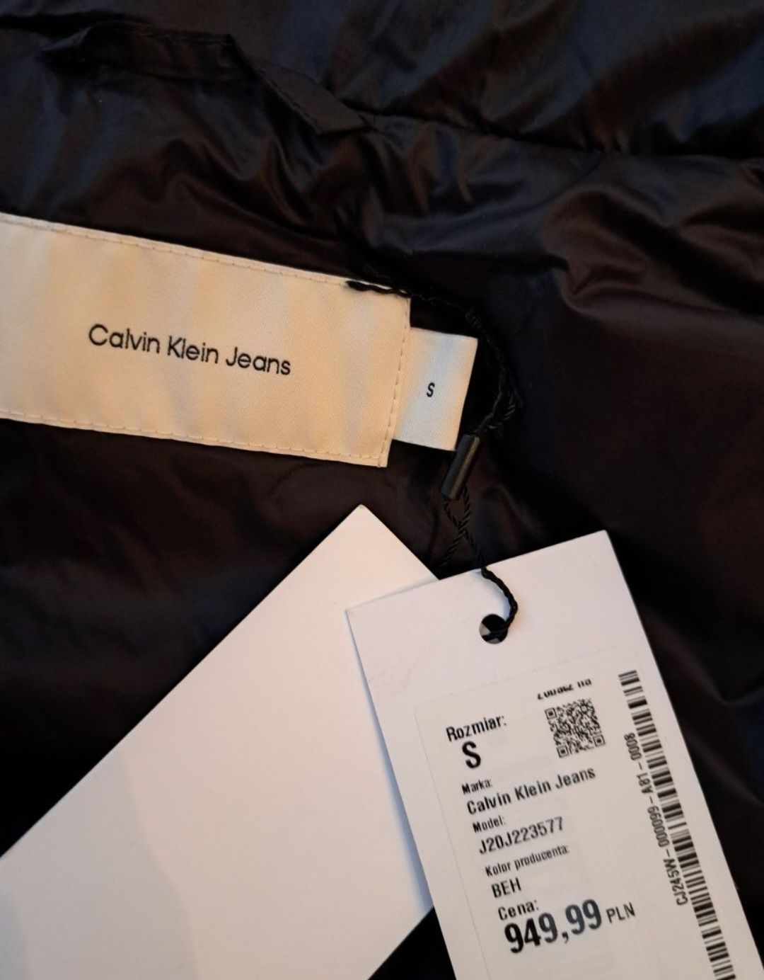 Дамско пухено яке Calvin Klein