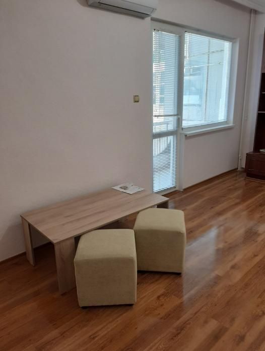 Дава се под наем Двустаен апартамент в Пловдив, Тракия - 60 кв.м за 325 € - Снимка #3