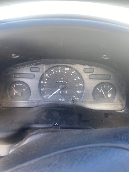 Carosată Ford ne basculabila