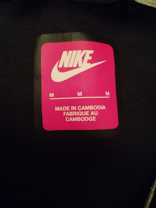 Nike tech fleece горнище черно