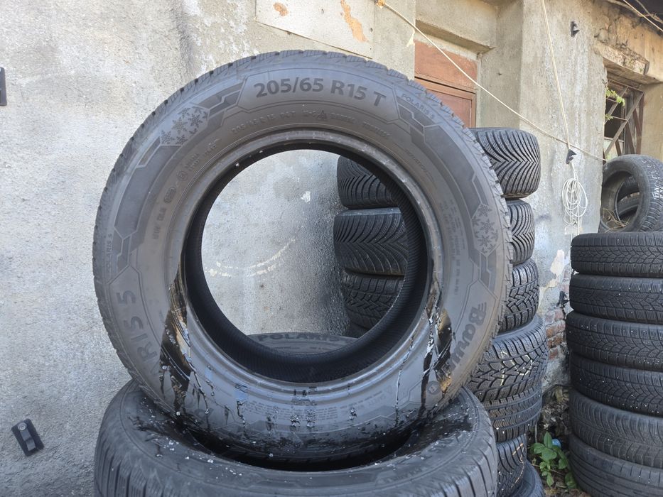 2бр. 205 65 15 Barum зимни.