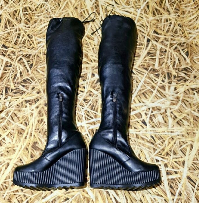 Елегантни,супер удобни ботуши-чизми,на олекотена платформа.N: 36/ НОВИ