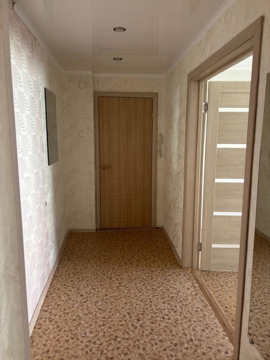 Продам 2 комн нов план ,20 мкр