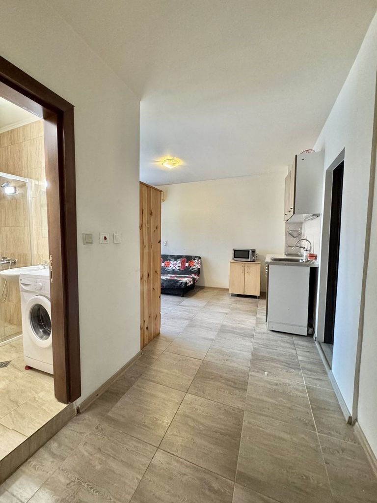 Продава се Двустаен апартамент в Несебър - 55 кв.м за 1128 €/кв.м - Снимка #1
