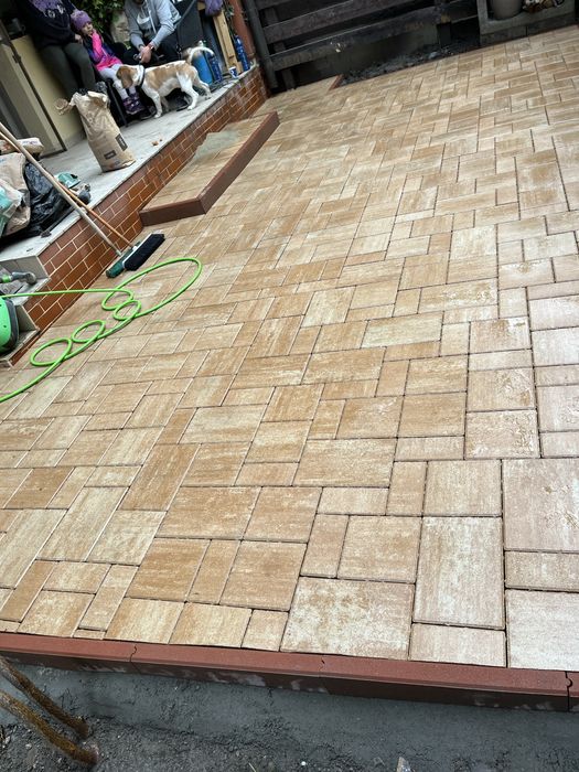 Montaji pavaj , borduri,rigole