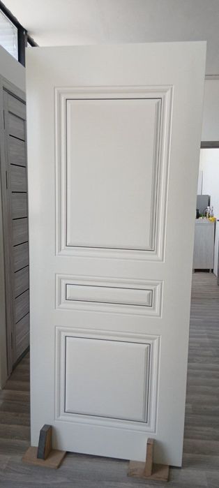 800 тысоче больше 5 штук достафка есть