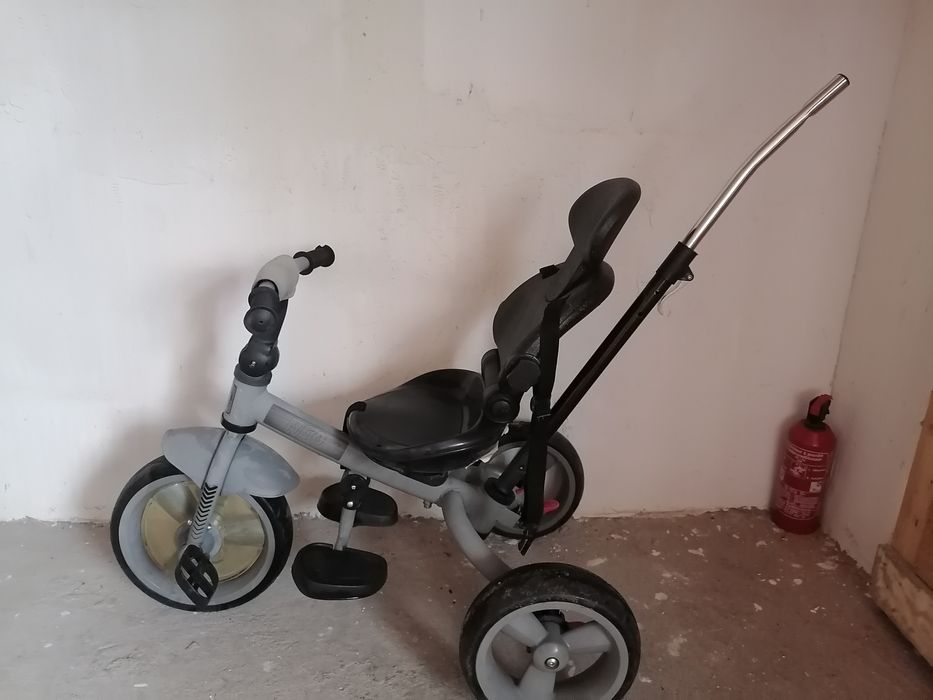 Детцка триколка здрава