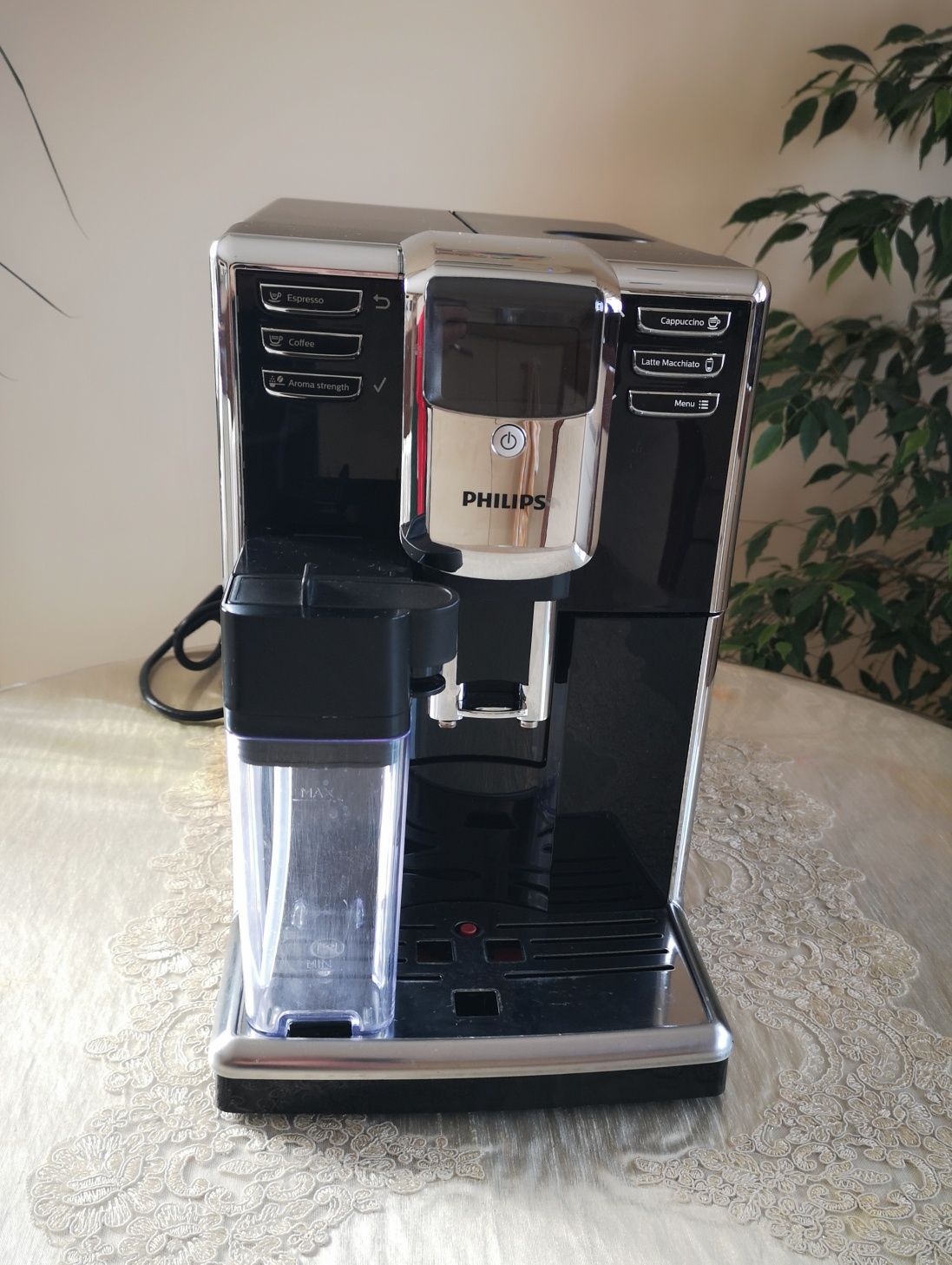 Автоматична кафемашина Philips EP5360